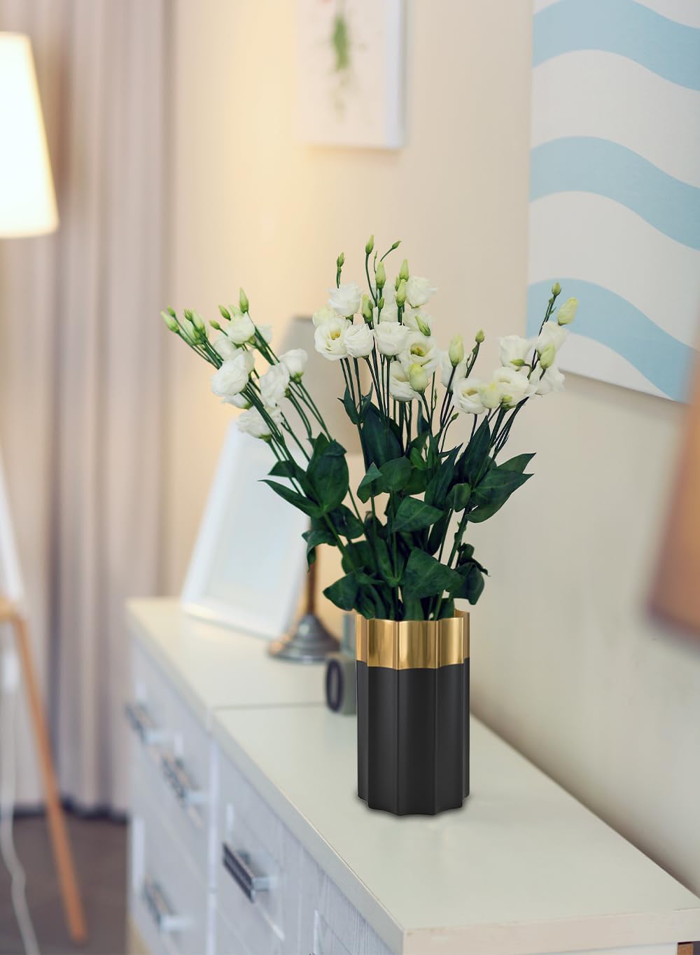 Serene Spaces Living Lumiere Black & Gold Vase, Stainless Steel Vase, Perfect for Floral Arrangements, Home Décor, Wedding & Event Table Centerpiece, 4.5' Diameter & 8' Tall, Pack of 6