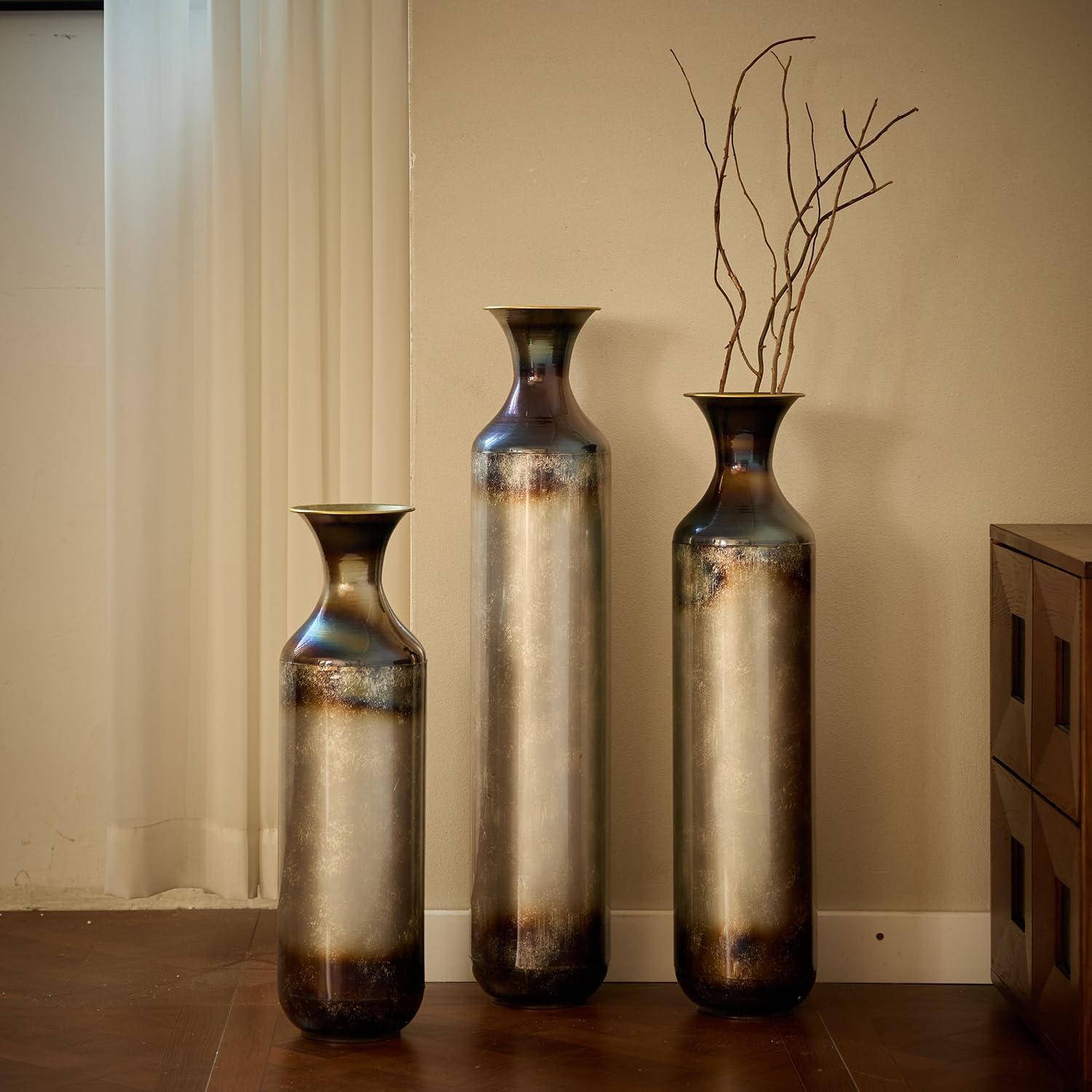 Elegant White Metal Vase Set with Gold Accents - 3-Piece Droplet Design for Stunning Home Decoration!