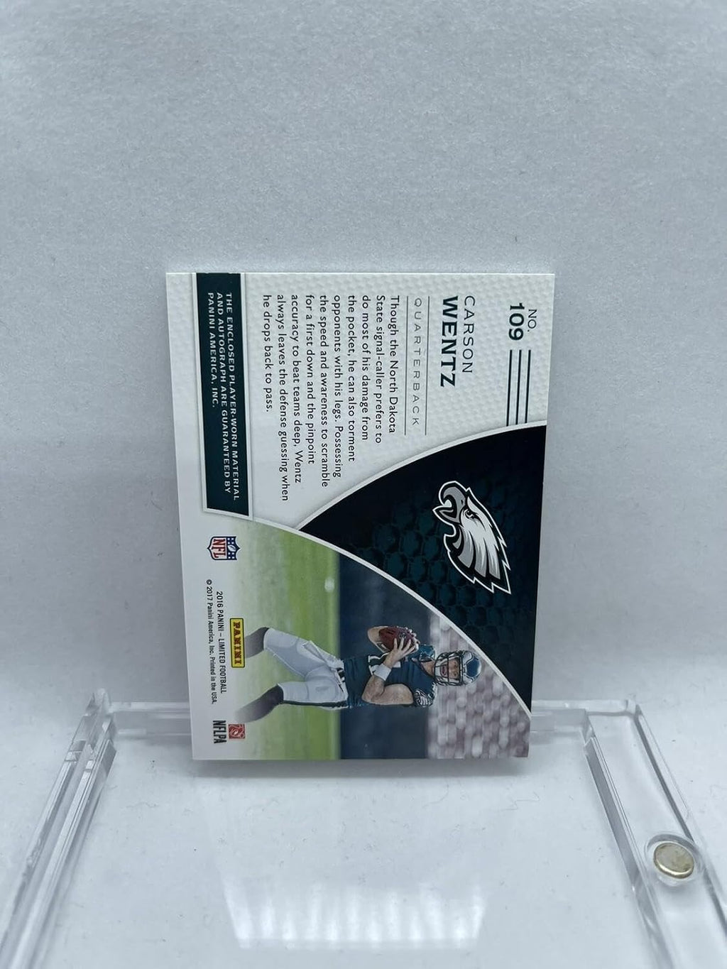 Carson Wentz 2016 Panini Limited #109 Rookie Patch On Card Auto RPA #/149 W/Mag - Football Slabbed Autographed Rookie Cards