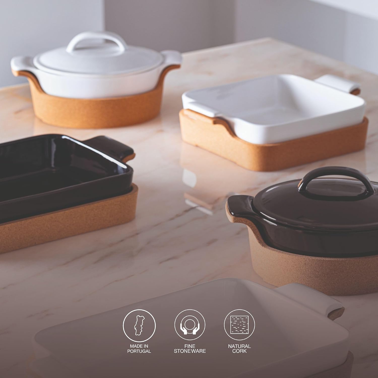 Casafina Ceramic 16' x 10.25' Rectangular Baker with Cork Tray - Ensemble Collection, White | Oven & Dishwasher Safe Bakeware | Food Safe Glazing | Restaurant Quality Dinnerware