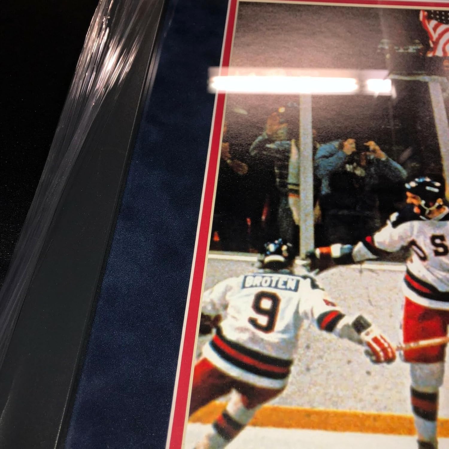 Topps Mike Eruzione Signed 1980 Miracle On Ice Team Usa Framed Gold Medal Game Ticket - Autographed Olympic Tickets