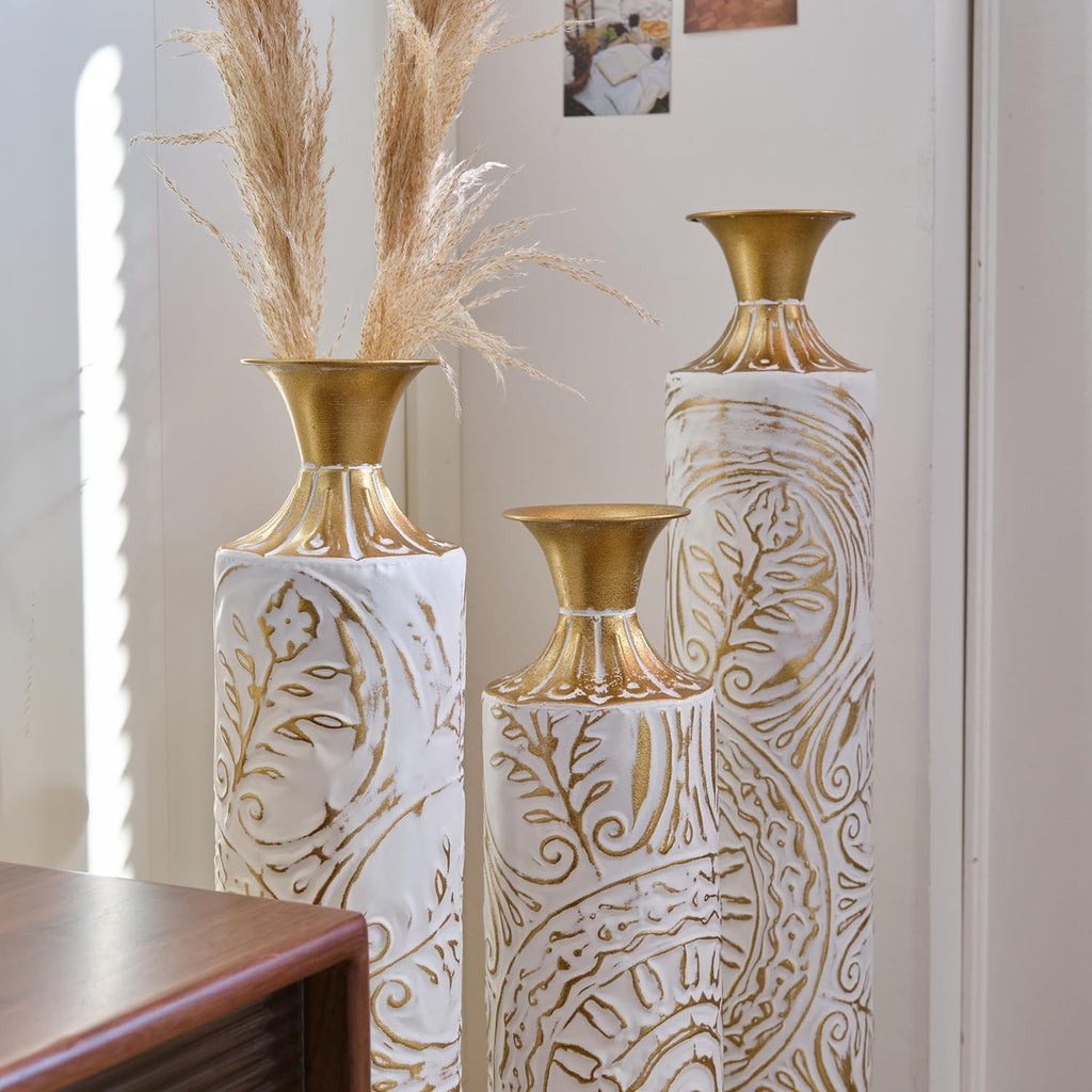Gorgeous Set of 3 White & Gold Metal Vases - Stylish Floor Decoration, 24in/28.7in/33.5in Tall for Elegant Home Décor!