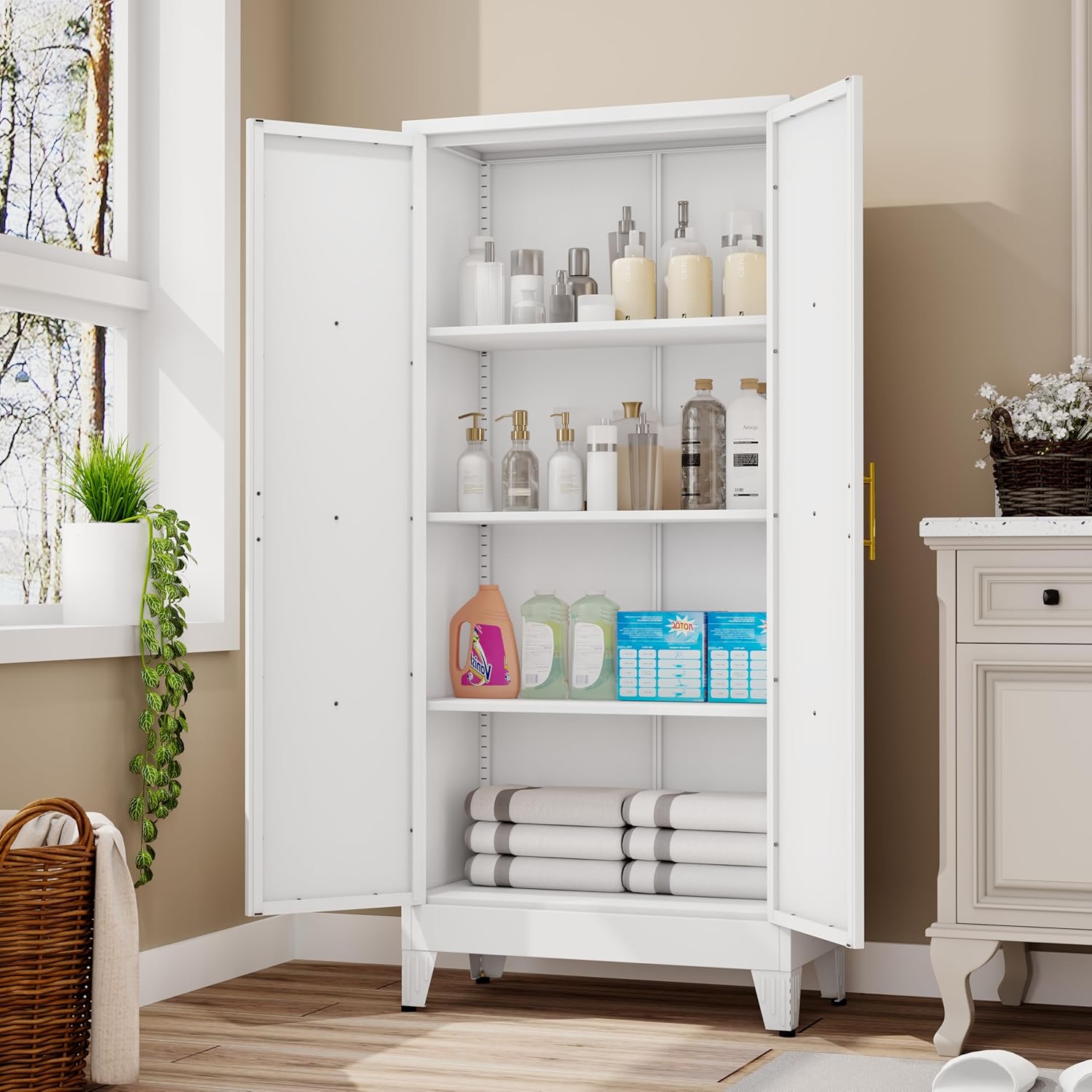 61' H Metal Kitchen Pantry Storage Cabinet, Freestanding Cupboard with 2 Doors and 3 Adjustable Shelves, Standing Storage for Kitchen, Bathroom, Garage, Dinning Room or Utility Room（White）