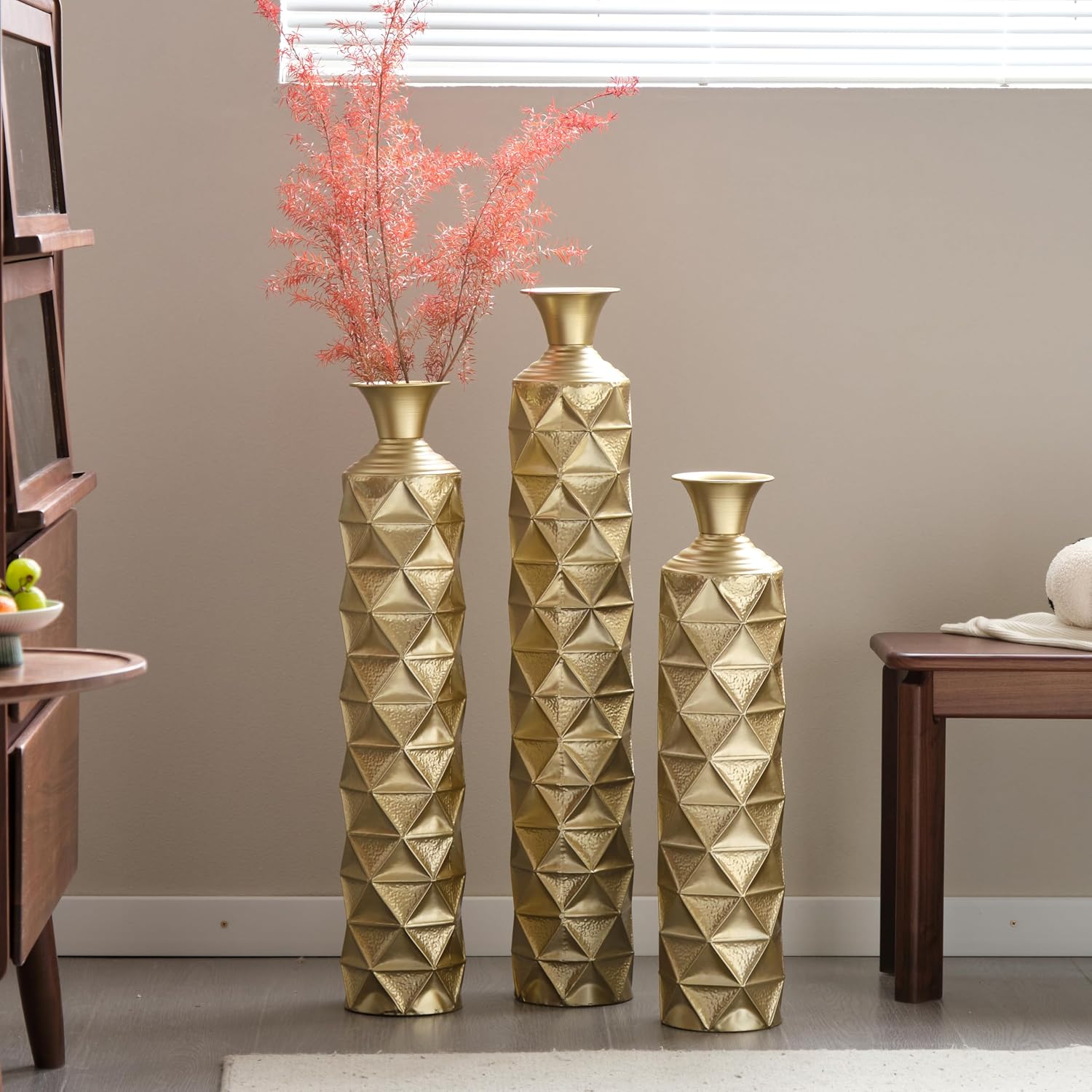 3-piece/Set Large Metal Floor Vases, Decorative Tall Set of 3 Handmade High Distressed Vintage Oversized Center Vases Standing Flower Holder for Modern Home Décor Indoor (Gold+3D Triangle)