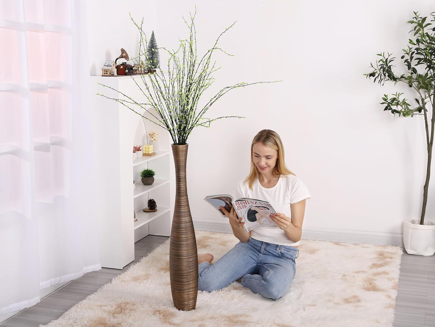 Leewadee Decorative Tall Floor Vase for Living Room Decor, 34 inches, Gold, Resin