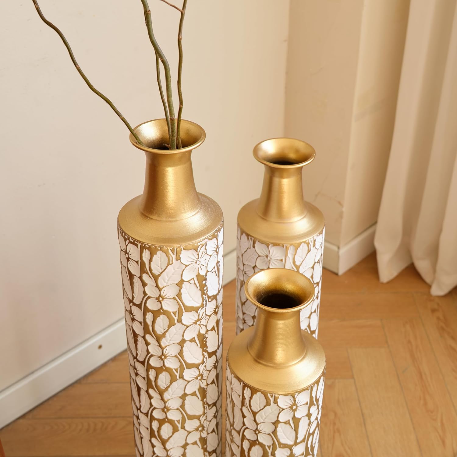 Floor Vases Decorative Tall - 24/28/32.3in Metal Extra Large Decorative Vase Set of 3, White & Gold Tall Floor Vase for Home Decor, Living Room Entryway Decor Dining Bedroom Home Corner Indoor Office