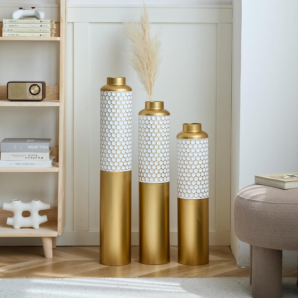 Gorgeous 3-Piece Set of White & Gold Metal Vases - Modern Droplet Shaped Home Decor for Stylish Living Spaces!