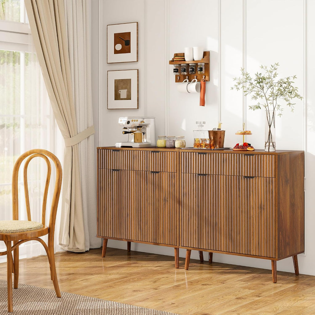 LYNCOHOME Fluted Sideboard Buffet Cabinet with Storage, 1 Drawers and 2 Doors,Solid Wood Feet for Kitchen, Hallway