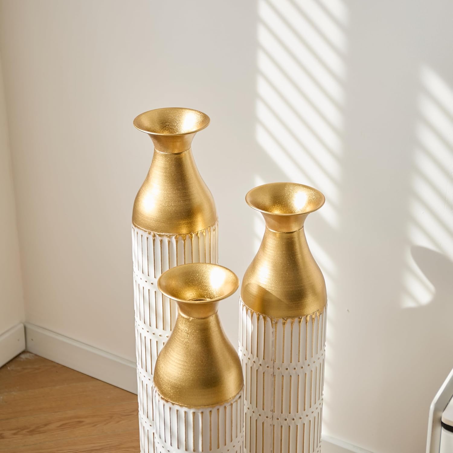 Floor Vases Decorative Tall - 24/28.7/33.5in Glazed Metal Extra Large Decorative Vase Set of 3, White Tall Floor Vase for Home Decor, Living Room Entryway Decor Dining Bedroom Home Corner Office