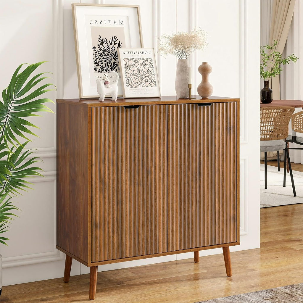 LYNCOHOME Fluted Sideboard Buffet Cabinet with Storage, 2 Doors with Solid Wood Feet for Kitchen, Hallway