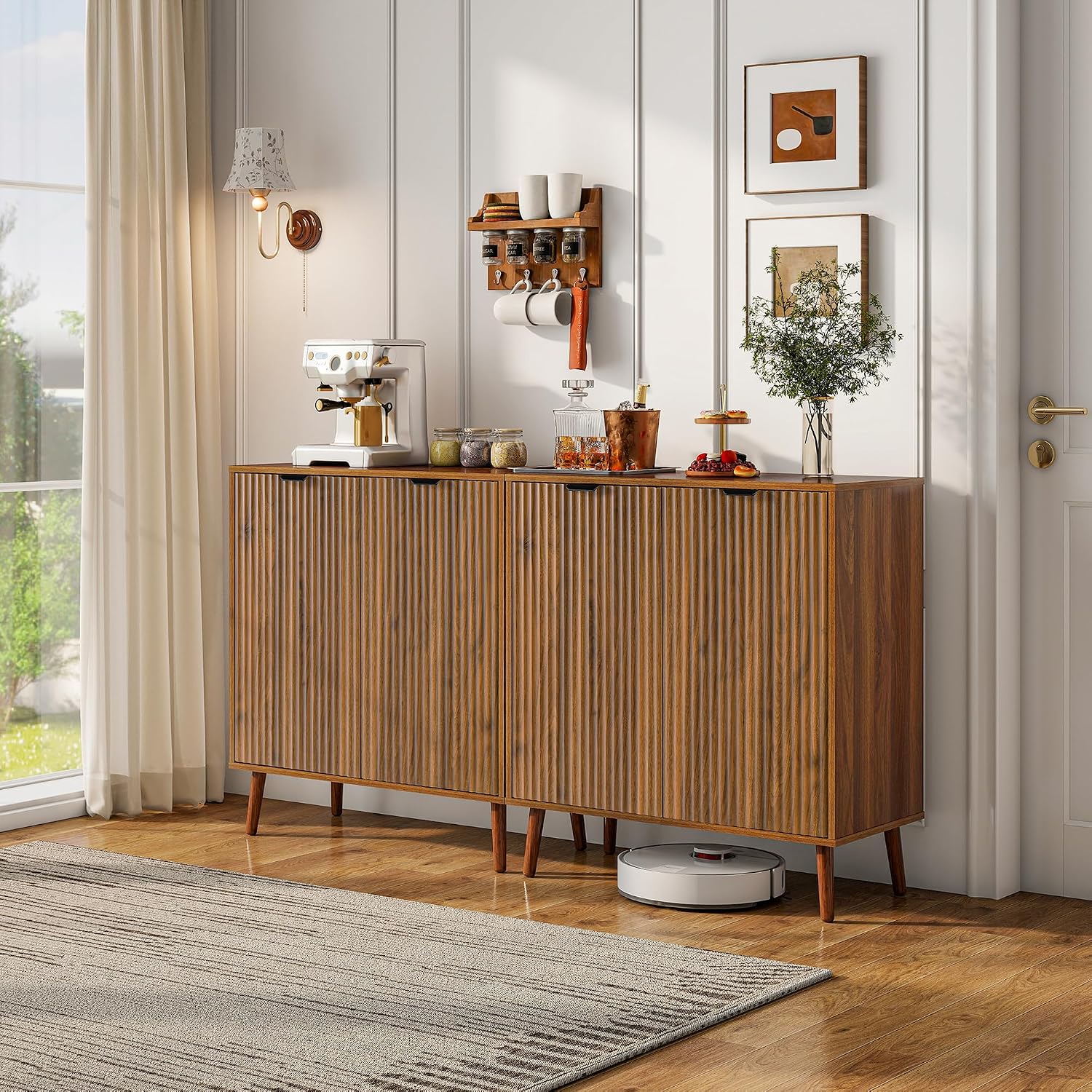 LYNCOHOME Fluted Sideboard Buffet Cabinet with Storage, 2 Doors with Solid Wood Feet for Kitchen, Hallway